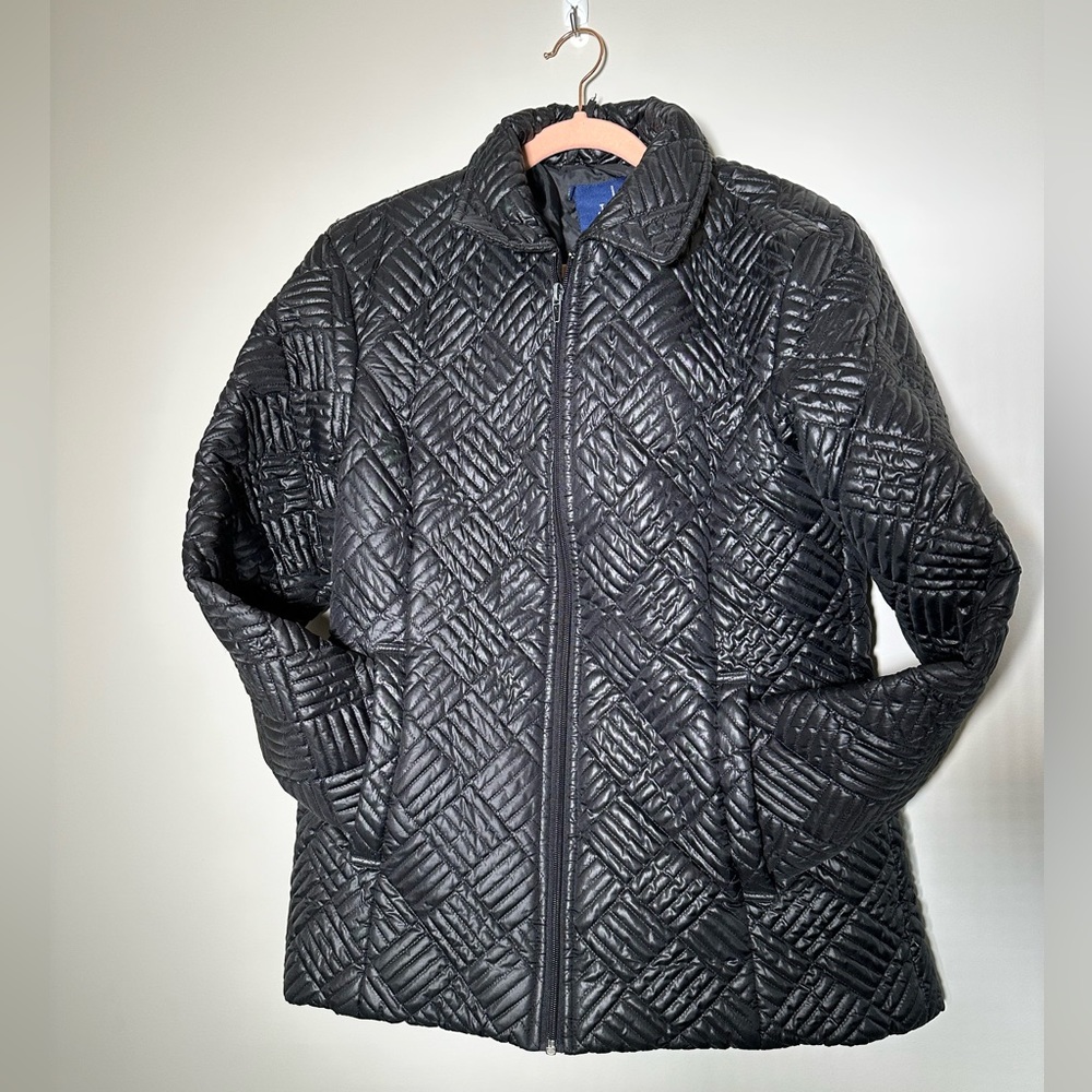 J&r women’s large quilted puffer jacket mid length made in Russian warm spring